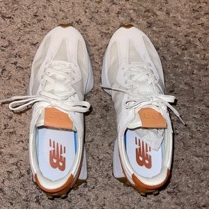 New balance 327 sneaker